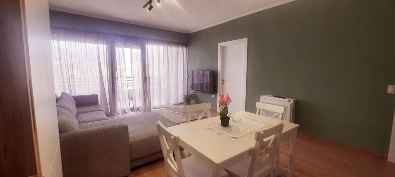 Flower Appartement Tirana